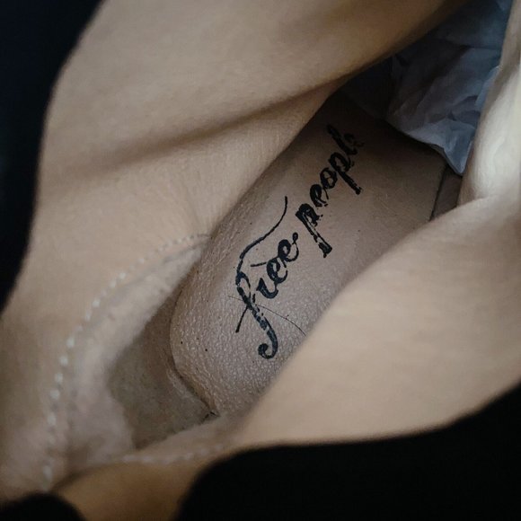 Free People Mila Women's Ankle Boots Heels Black Suede Fold Over EU 39 US 9 - Picture 9 of 11